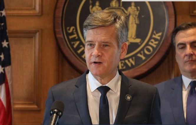 polityk z nowego jorku