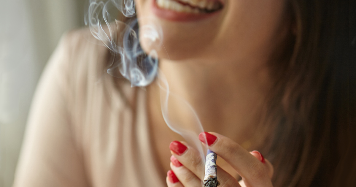 Serotonina, często nazywana "hormonem szczęścia", odgrywa kluczową rolę w regulacji naszego nastroju, apetytu oraz cyklu snu.